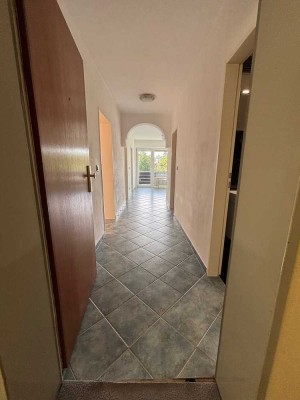 Attraktive 3-Zimmer-Wohnung mit Balkon in Straubing Süd