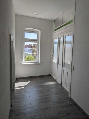 Helle 3-Zimmer-Dachgeschosswohnung mit EBK