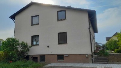 Preiswertes, gepflegtes 9-Raum-Einfamilienhaus in Kupferzell-Füßbach Kupferzell