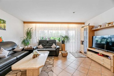 Gepflegte 4-Zimmer-Wohnung in ruhiger Lage mit Balkon & Garage!