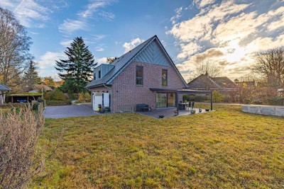 Neugebautes Einfamilienhaus - Hochwertig ausgestattet & energieeffizient mit eigenem Stromspeicher