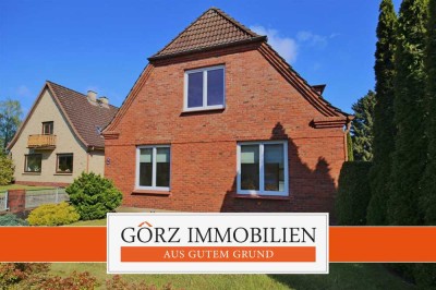 Zweifamilienhaus - zwei getrennte Wohneinheiten - im beliebten Norderstedt!