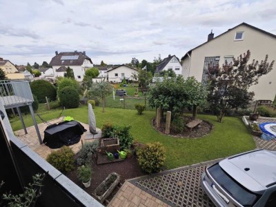 Lichtdurchflutete 2-Zimmer-Wohnung mit Südbalkon in ruhiger Lage