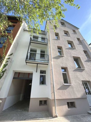 Erstbezug nach Sanierung: 2 ZKB, Balkon, Einbauküche in Frankfurt Fechenheim