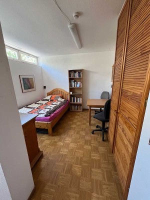 Alles schon drin * Tolles möbeliertes 1,5 ZKB Appartement in der Neustadt (1.3)