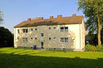 Schöne helle Wohnung mit Blick ins Grüne!