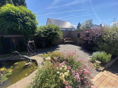 Den Sommer bereits im eigenen Garten genießen ?  - Exklusives Wohnhaus mit Doppelgarage ...