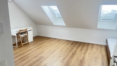 Exklusive, neuwertige 1-Zimmer-Wohnung mit EBK in Merching