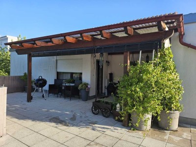 Lichtdurchflutete 3,5-Zimmer-Penthousewohnung mit großzügiger Dachterrasse in Pforzheim-Haidach