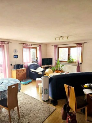 Wohnen in Contwig: Einfamilienhaus mit schönem Grundstück