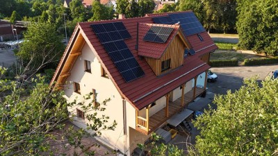 Stilvoll wohnen auf zwei Ebenen – 4,5-Zimmer-Maisonette mit Charme
