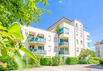 Freundliche 3-RW im 1.OG * Bad mit Badewanne*  2x DP-TG* sonniger Balkon* grüne und zentrale Lage*