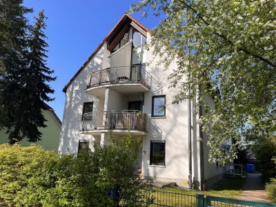 Vermietete Wohnung mit Westbalkon + Pkw-Stellplatz in Ruhelage