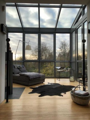 Sanierte 8-Zimmer Maisonette-Wohnung mit Balkon in Gelsenkirchen-Buer