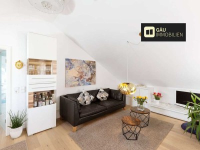 Lichtdurchflutete 2,5-Zimmer-Dachgeschosswohnung mit Loggia & Außenstellplatz