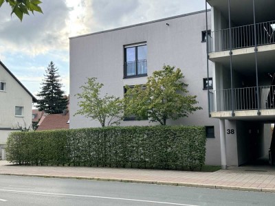 KOMPAKTES WOHNEN MIT KOMFORT – FRISCH RENOVIERTE UND ELEGANT MÖBLIERTE 1-ZIMMER-WOHNUNG