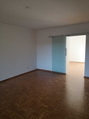 Freundliche 4-Zimmer-Wohnung in Pattensen OT Hüpede zu vermieten. Pattensen