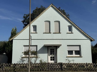 Sanierungsbedürftiges Einfamilienhaus in familienfreundlicher Lage