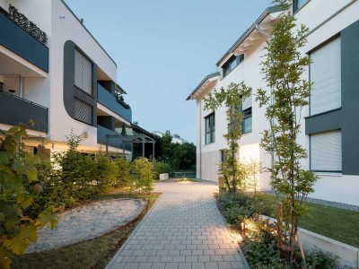 Voll möblierte 2-Zimmer-Wohnung mit Loggia & Tiefgaragenstellplatz