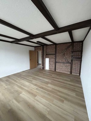 Modernisierte 3-Zimmer-Wohnung mit Balkon in Alt-Hamborn