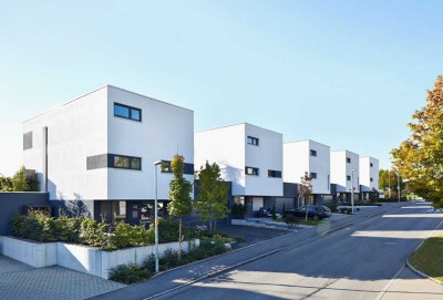 Hochwertiges Architekten - Einfamilienhaus mit Traumgarten & Energieeffizienzklasse A