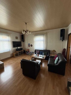 Charmante Wohnung in guter Plochinger Lage