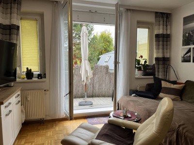 Helle ruhige 2-Zimmer Wohnung mit Balkon und Tiefgarage