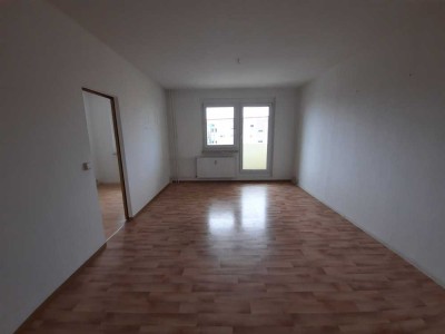 *2-Raum-WE mit Balkon & Badewanne sucht Sie!*