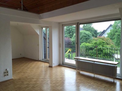 Großzügige, sonnige Maisonettewohnung im Neusser Süden