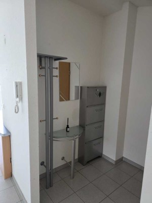 Exklusive 2-Zimmer-DG-Wohnung mit Dachterrasse und EBK in Heilbronn