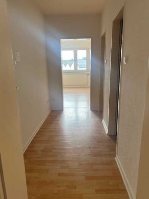 Helle renovierte 2-Zimmerwohung