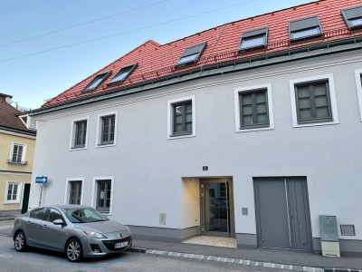 Moderne Erdgeschosswohnung mit 44 m2 Wohnfläche in Wiener Neustadt, sofort verfügbar.