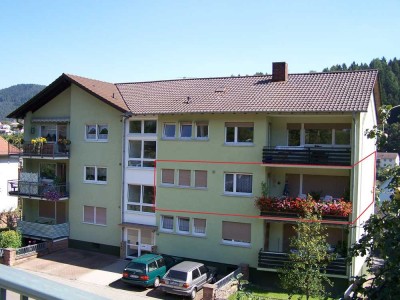 4-Zimmer-Wohnung mit 2 Balkonen,  Gartenmitbenutzung, Familienhaus, S-Bahn-Nähe, in Hirschhorn