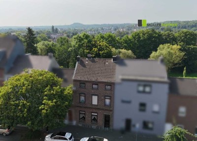 Gepflegtes Einfamilienhaus mit Doppelgarage und gepflegtem Garten in Eschweiler