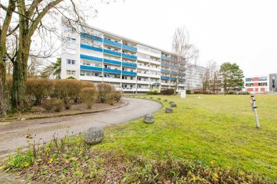 Sonnige 1 Zimmer Wohnung mir 36,5m² Balkon und Badewanne