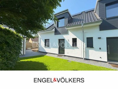 Stylische Doppelhaushälfte in Kaltenkirchen: Modernes Wohnen trifft auf nachhaltige Innovation