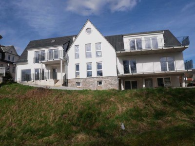 Wohnung mit Balkon und Stellplatz zu vermieten