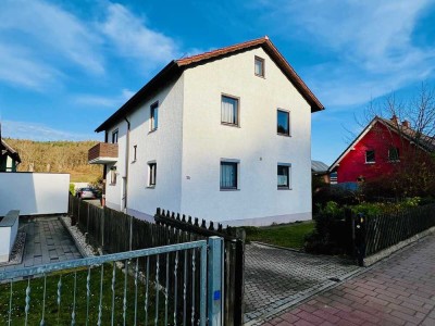 Einfamilienhaus mit Potenzial zum Zweifamilienhaus sucht fleißige Handwerker