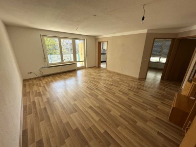 HELLE WOHNUNG IN ZENTRALER LAGE