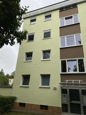 Erstbezug nach Grundsanierung - Helle u. ruhige 2-Zimmerwohnung mit top EBK - Bad+sep. WC gehoben