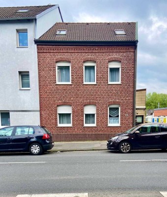 Reihenendhaus auf sonnigem Grundstück in Alsdorf-Hoengen