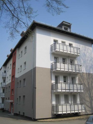 Renovierte 2 - Zimmer Wohnung mit Balkon in attraktiver Lage!