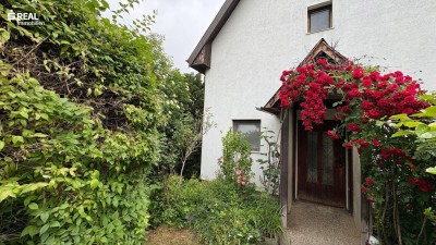 Renovierungsbedürftiges Haus in Perchtoldsdorf mit Garten, Terrasse und Garage!