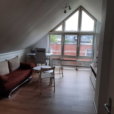 Schöne, möblierte 1 Zi. Wohnung in Hamburg-Farmsen in ruhiger Lage