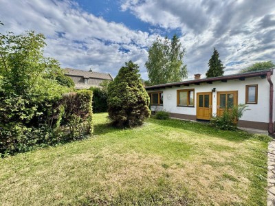 NEU! Doppeltes Wohnglück: 2 Familienhäuser, Gartenidylle &amp; Garage inklusive!