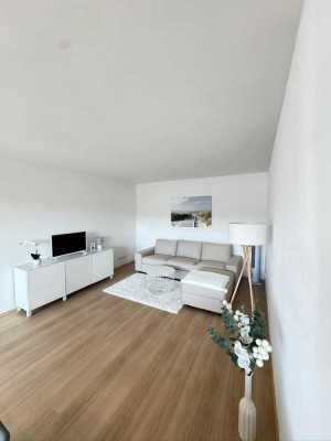 Frisch und hochwertig sanierte und möblierte Wohnung direkt am Waldrand. Alle Kosten inklusive!!!