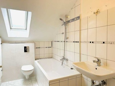 Frisch renovierte Dachgeschosswohnung in Niederquembach