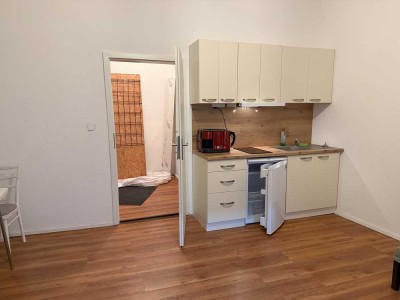 Sanierte 1,5-Zimmer mit neuer EBK -Heute Besichtigen-