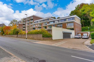 Vermietete 2-Zimmer Whg. zentral in Schleswig! Kapitalanlage mit 47qm Wfl., Tiefgarage und Loggia!