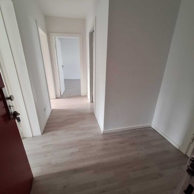 kurzfristig Verfügbar! helle 3 Zi.- Wohnung